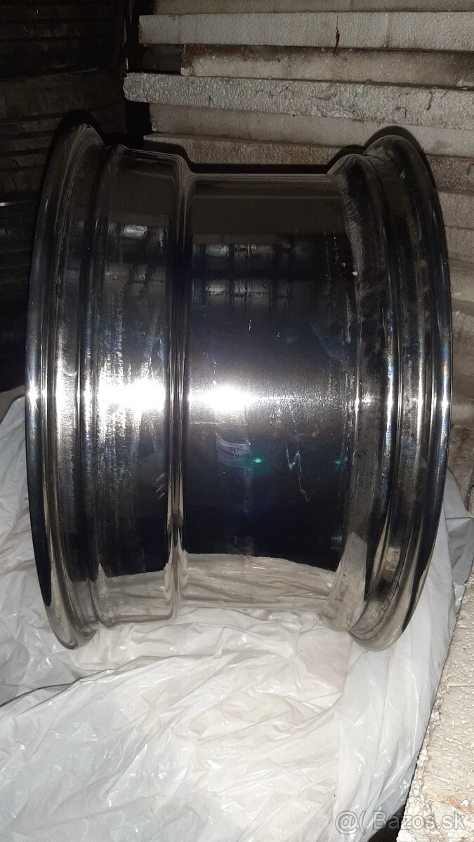 5x100 R18 Schmidt Space - 7