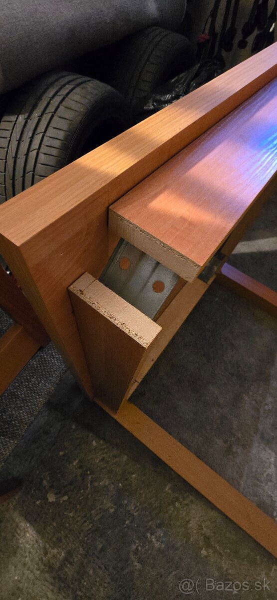 Jedálenský stôl a stoličky - 7