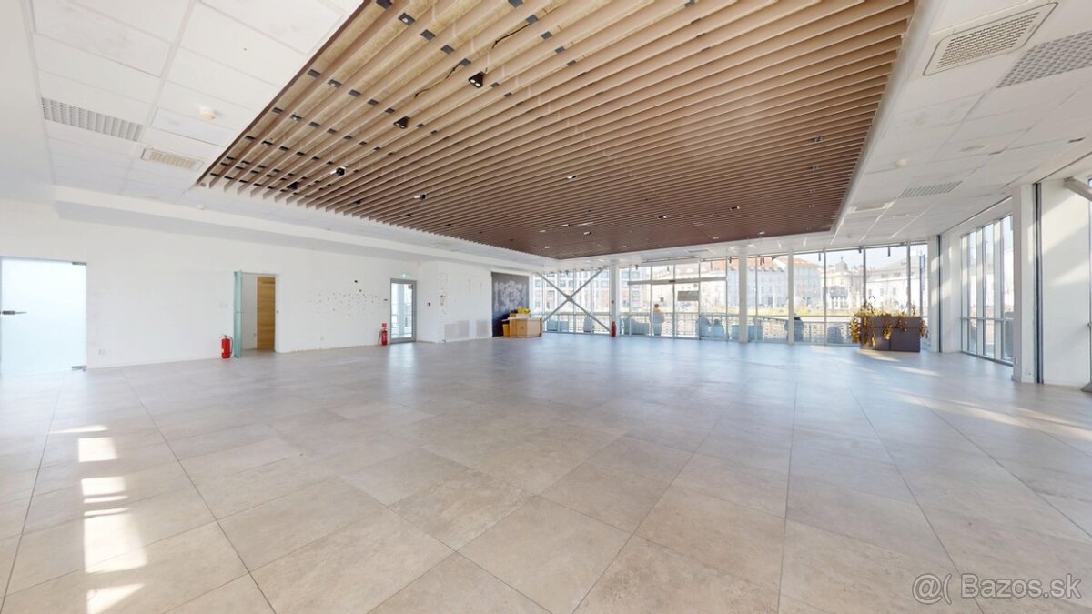 Luxusný OP 231,36m2, Hodžovo nám, GREEN CUBE, prízemie - 7