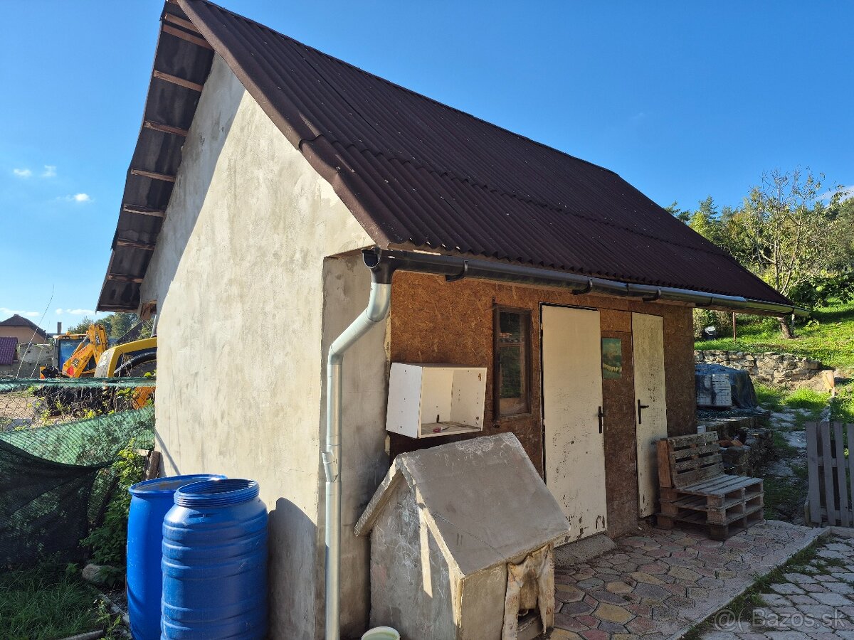 REZERVOVANE - Na predaj rodinný dom s veľkým pozemkom 3820 m - 7