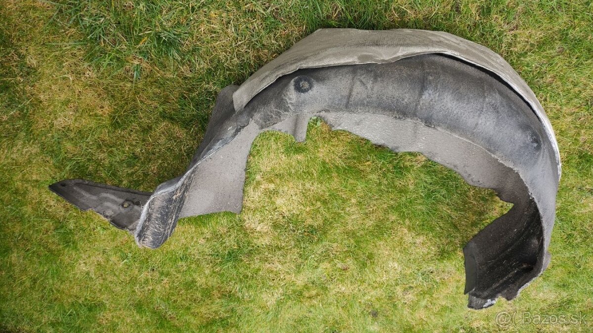 Mercedes CLA W117 - podblatnik - 7