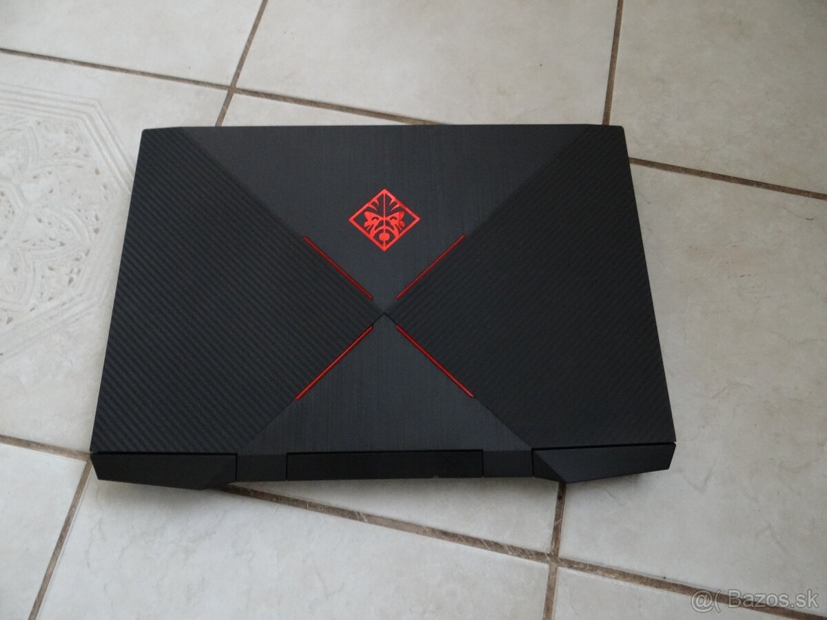 15.6" HP OMEN/Int Core i5/16GB RAM/512SSD a 500 HDD/NVidia - 7