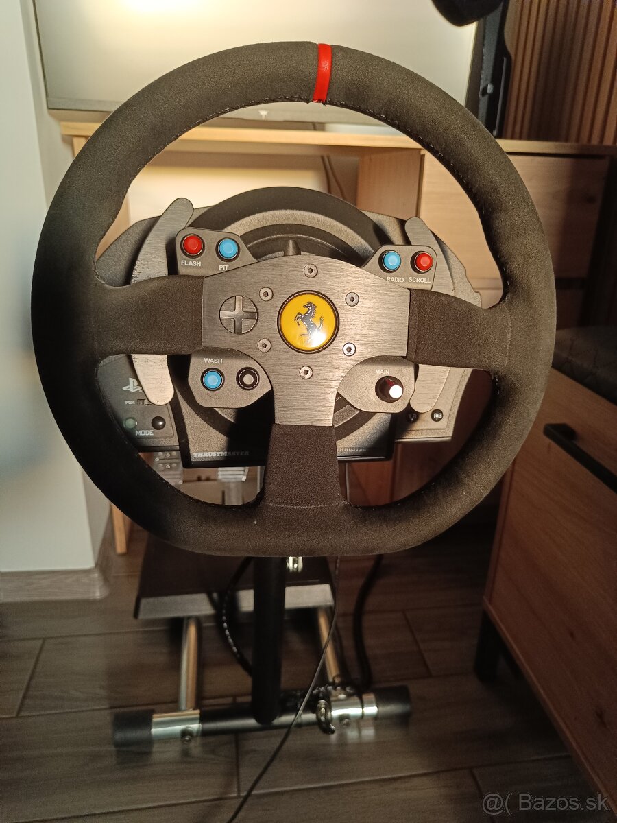 Thrustmaster T300 - 7