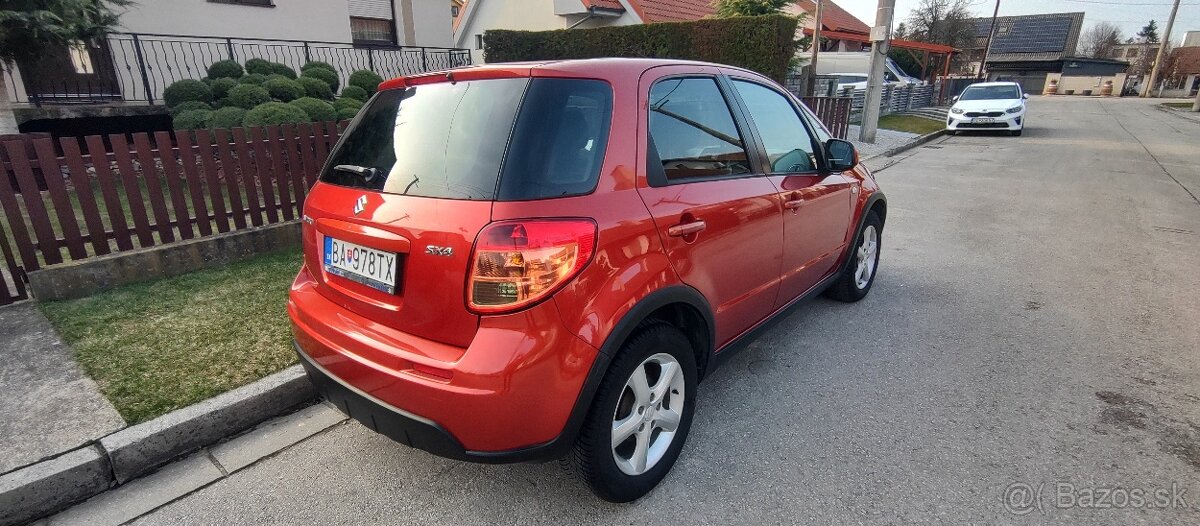 Suzuki SX4 1.6 benzín AUTOMAT - 7