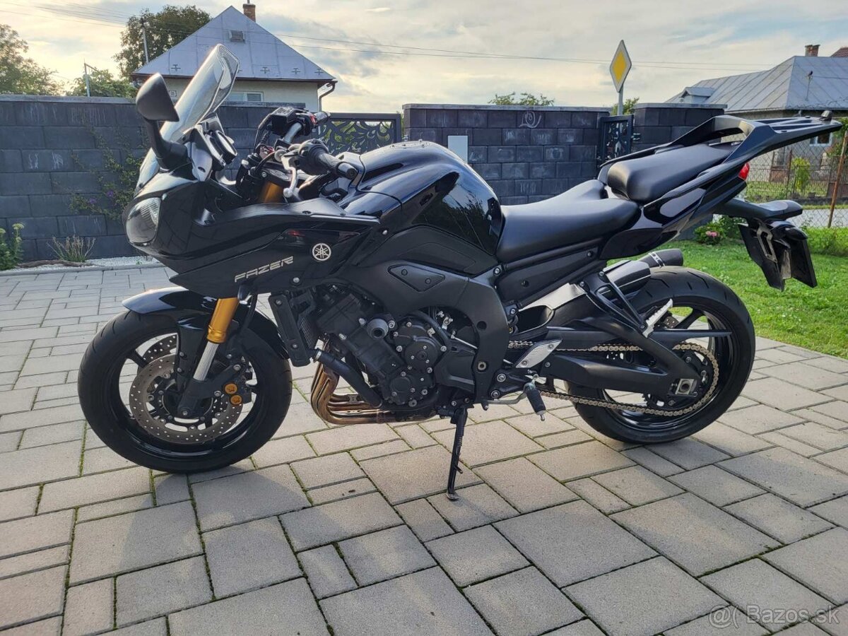 Yamaha FZ8 - 7