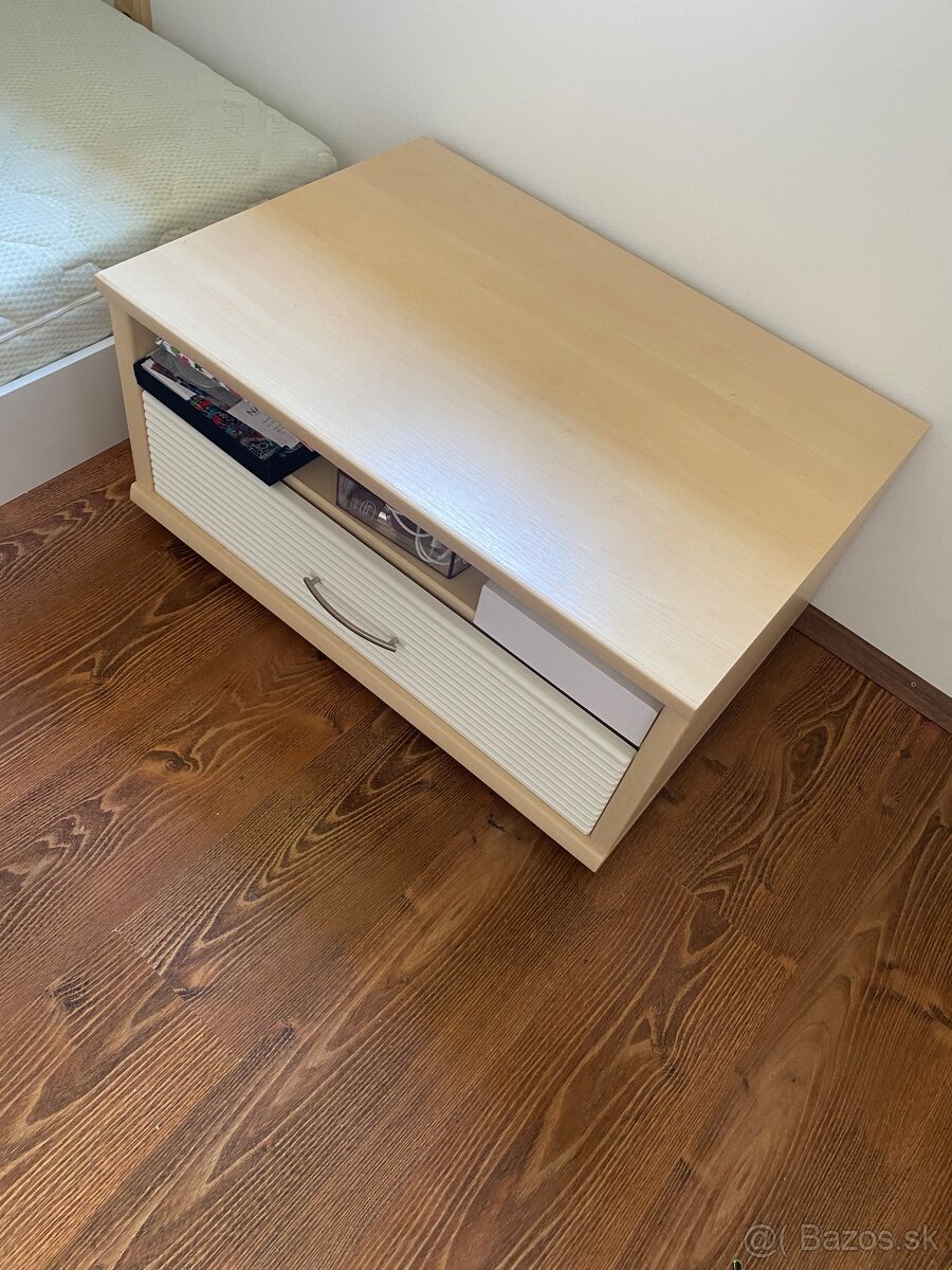 študentska izba - 7