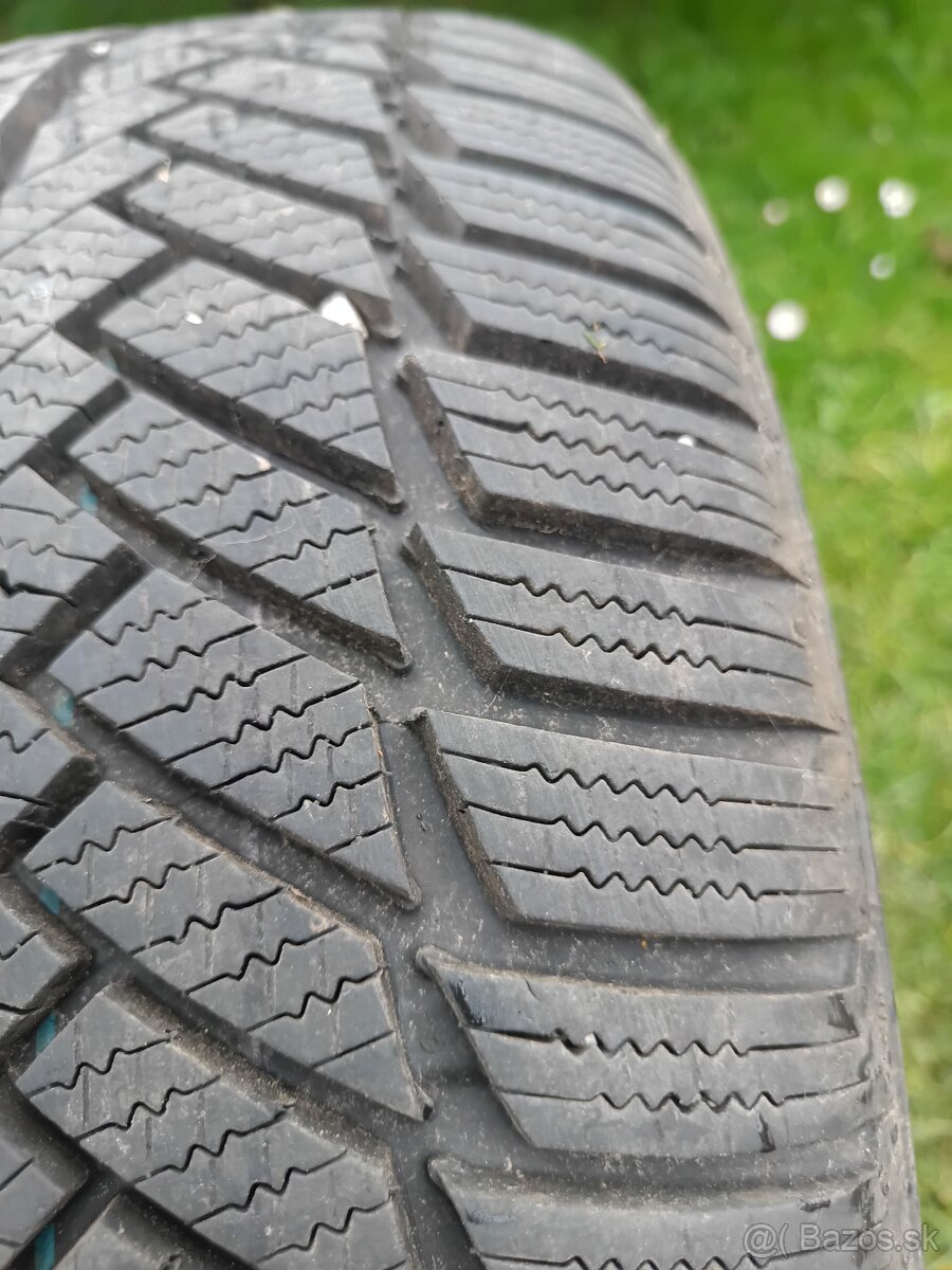 4x zimné 235/45 r17 - 7