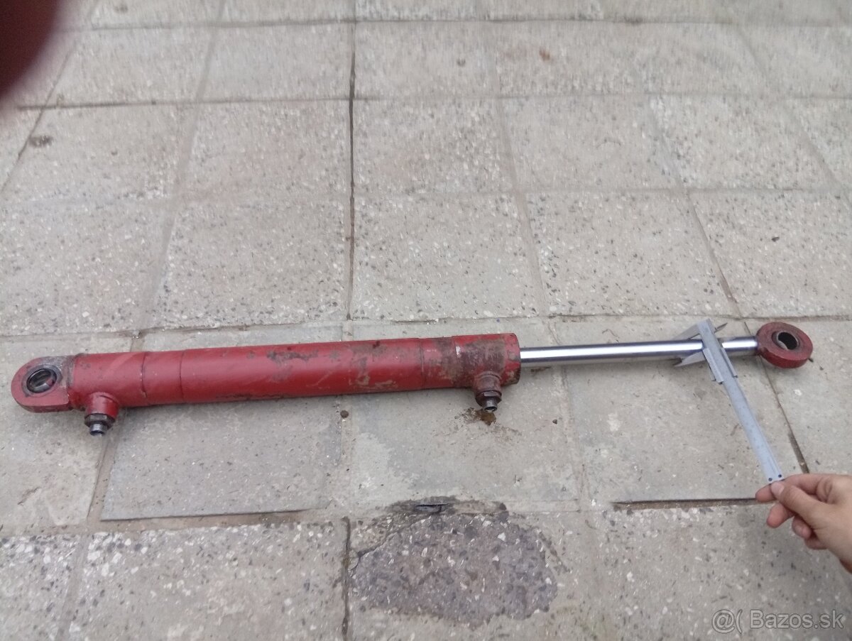 Predám piest+rozvádzač - 7