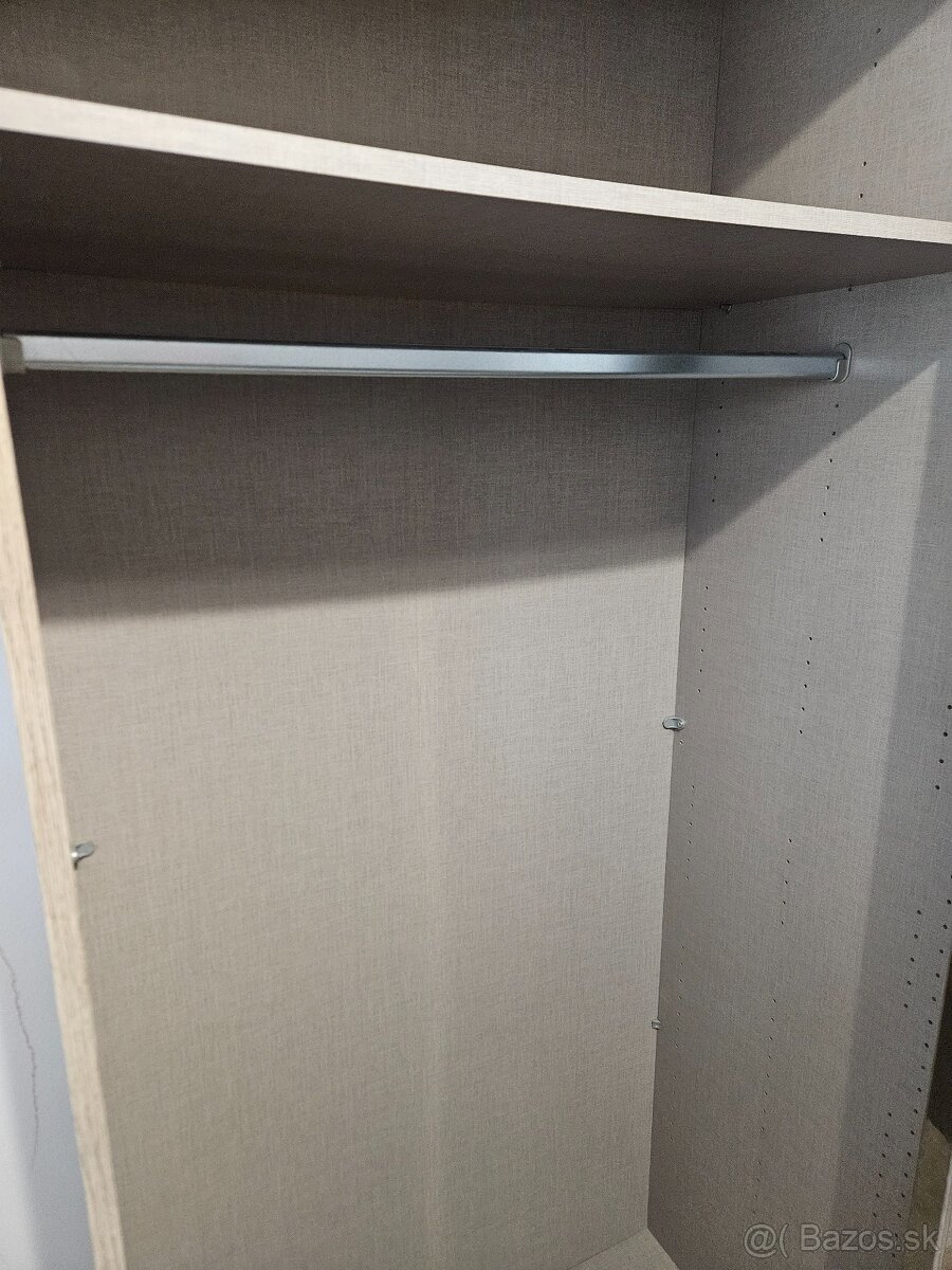 Satnikova skrina dub so zrkadlom - 7