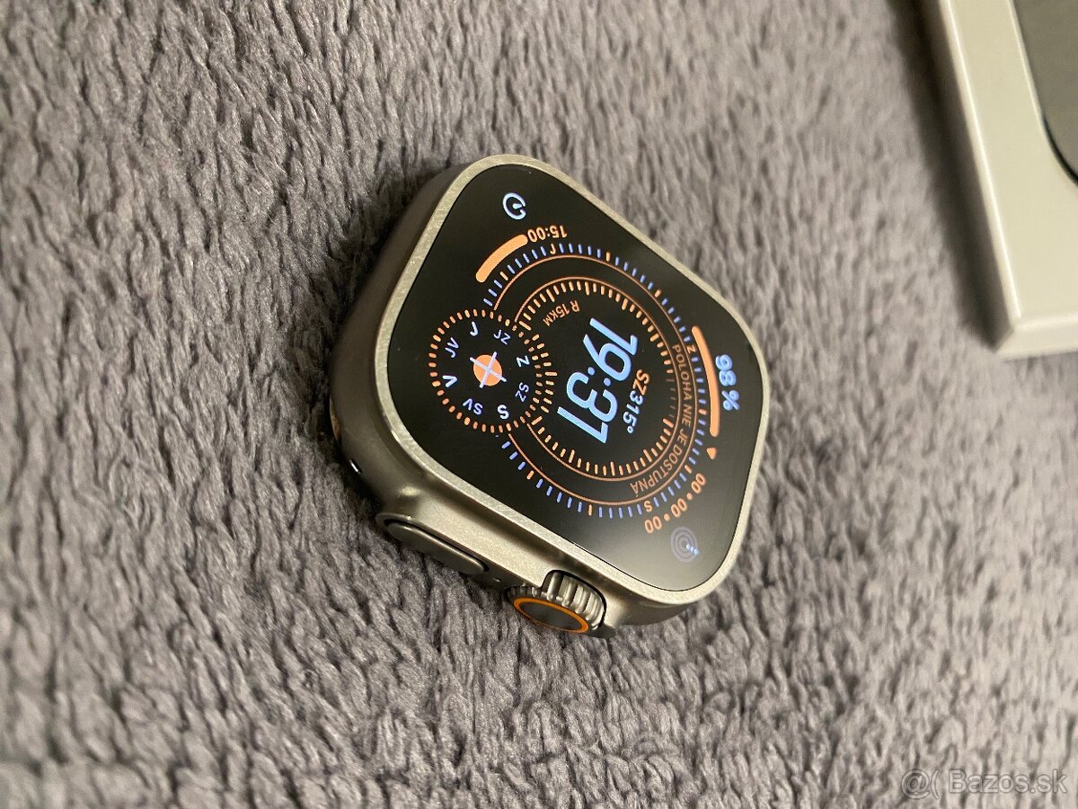 Apple Watch Ultra + 3 náramky - 7