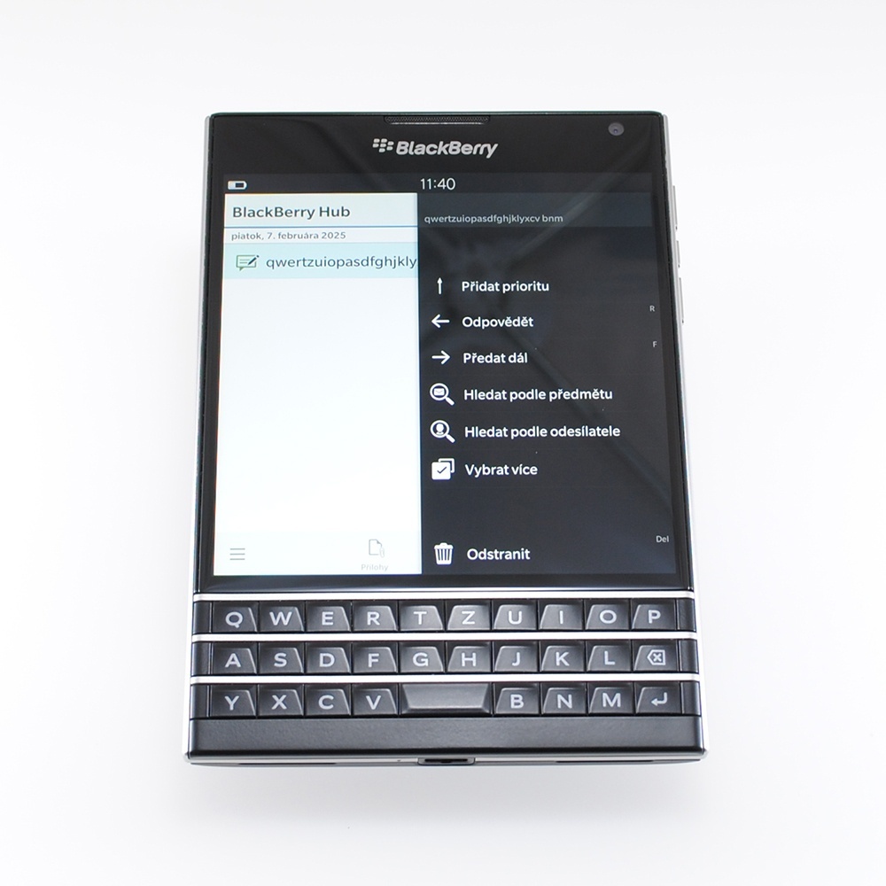 BlackBerry Passport - 7