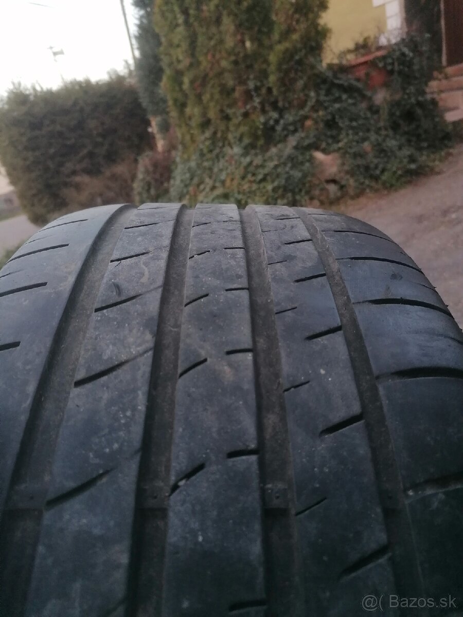 Touareg sada kolies čierna matná 275/45 R20 5x130 - 7