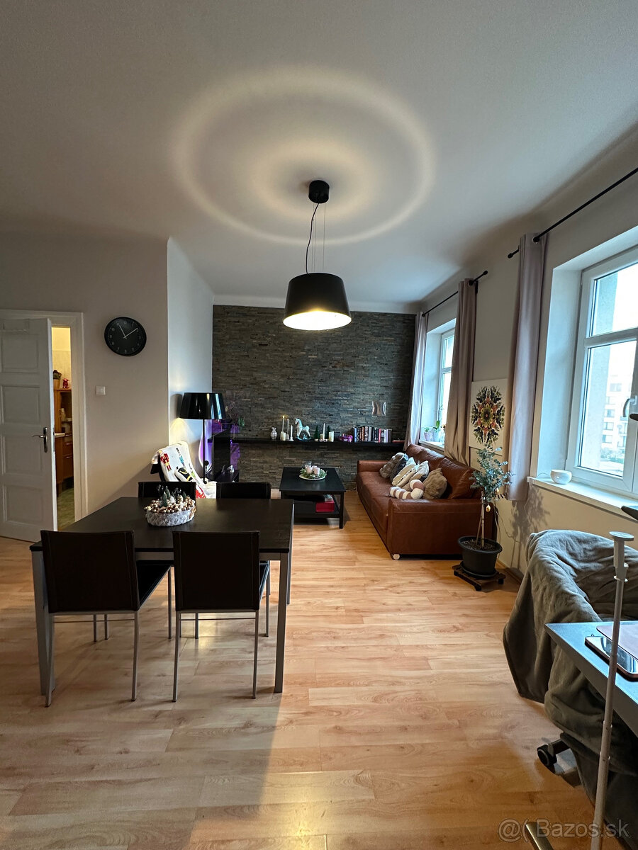 Predaj nadčasového 2-izbového bytu po kompletnej rekonštru - 7