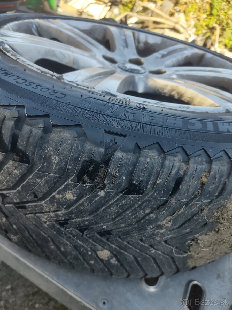 Jaguár 245/45R18 - 7