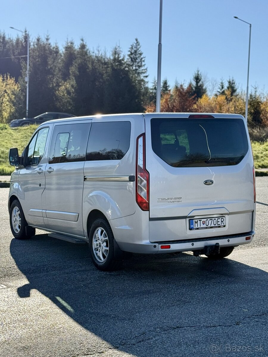 TOURNEO CUSTOM 2,2 114kw,po GO,TitaniumX, 8 míst,nez.top,DPH - 7