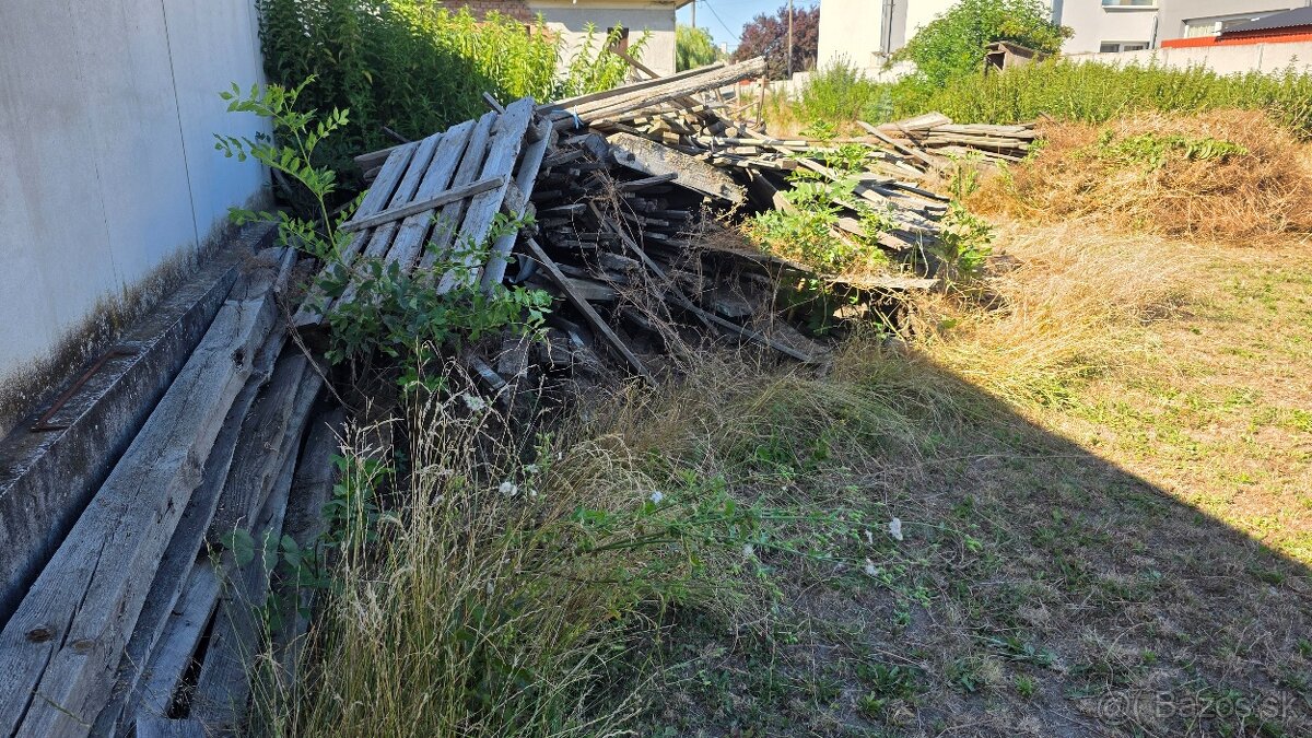 Darujem za odvoz drevo na palenie - 7