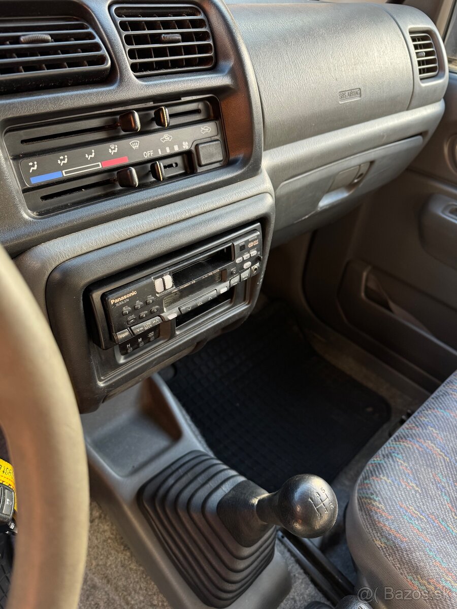 Suzuki Jimny 1,3 4x4 Benzín - 7