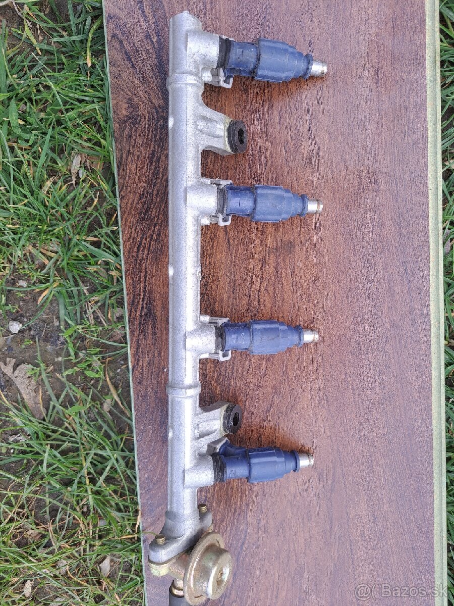 Vsetko spolu za 60€ Diely Toyota Yaris 1. generácia - 7