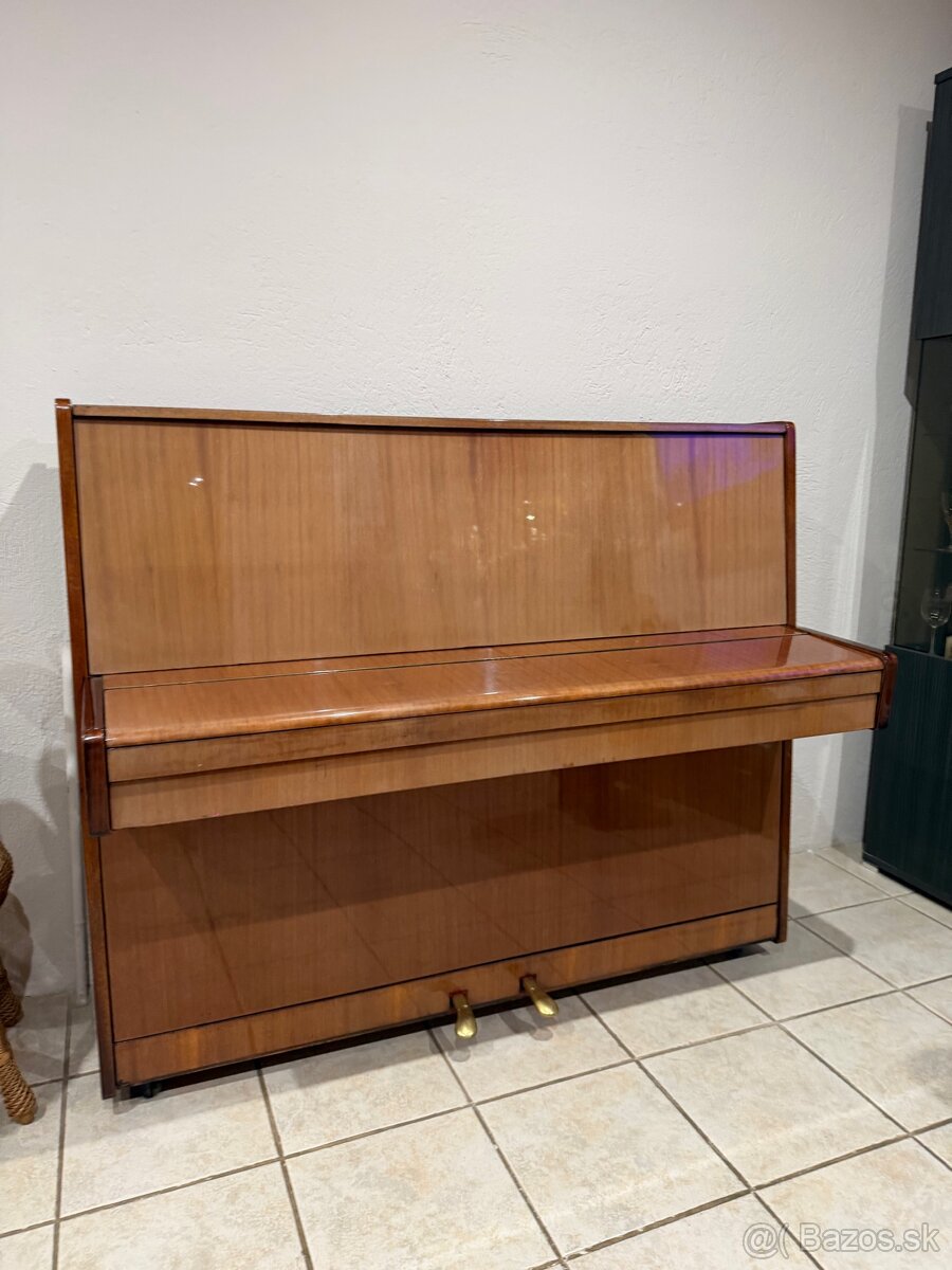 Predám klavír IRMBACH – výborný stav - 7