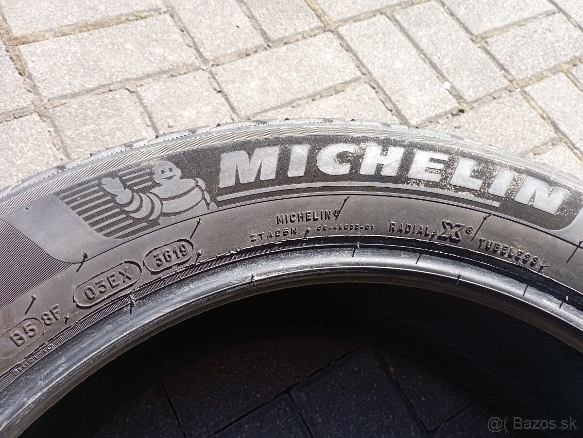 1ks zimná 235/55R19 Michelin - 7