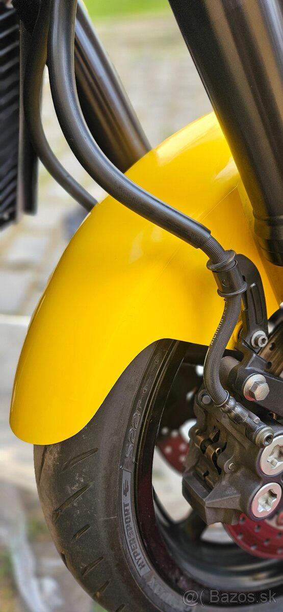 Yamaha FZ1 - 7