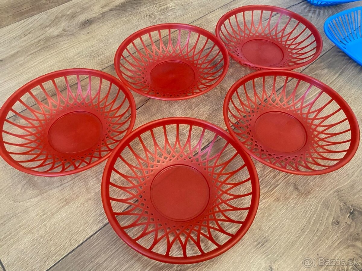 Retro plastový košík - 7