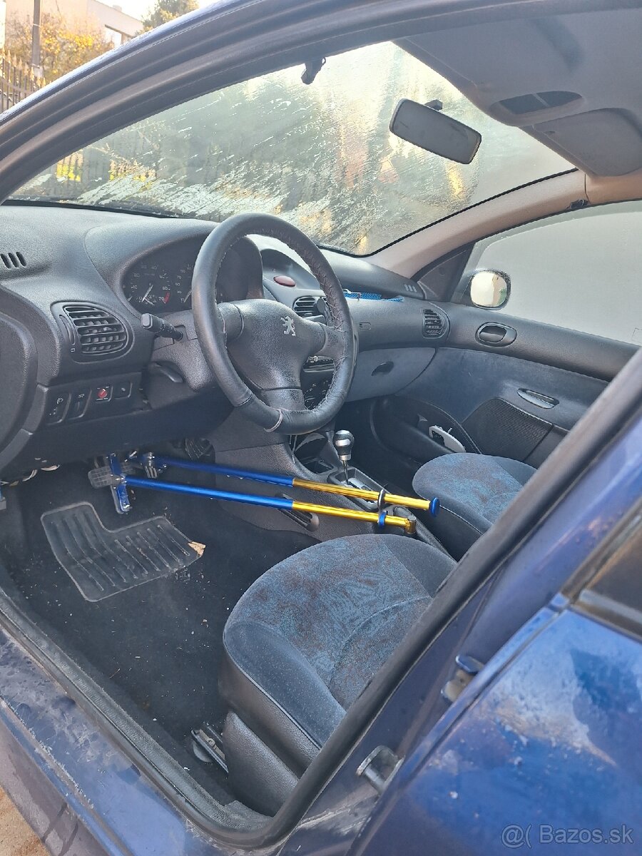 Peugeot 206 1.4 55kw Automaticka prevodovka - 7