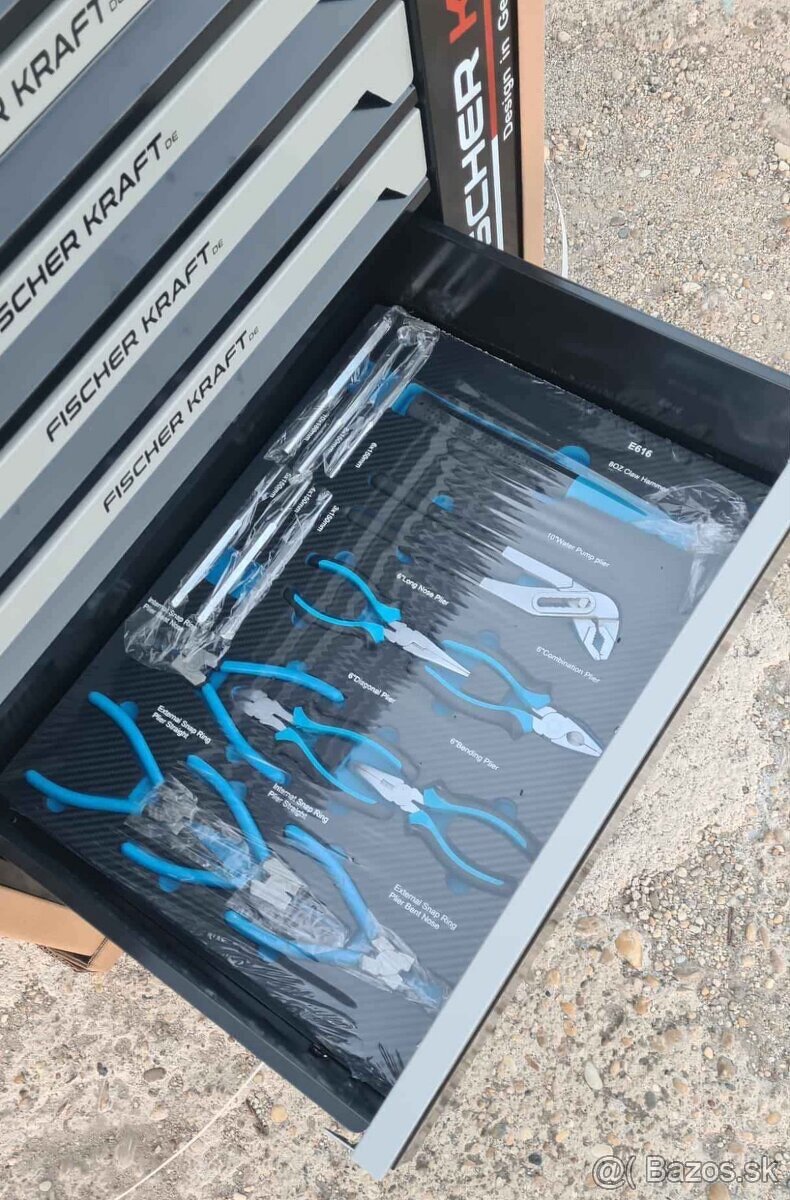 7 suflikovy Dielensky vozik s naradim 250ks - 7