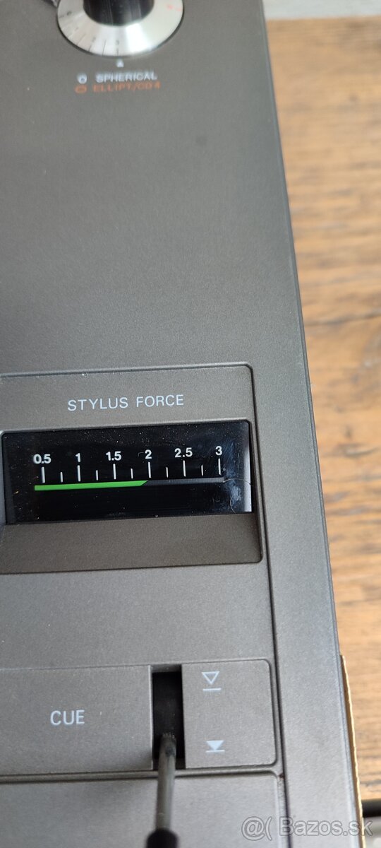 Gramofón Philips - 7