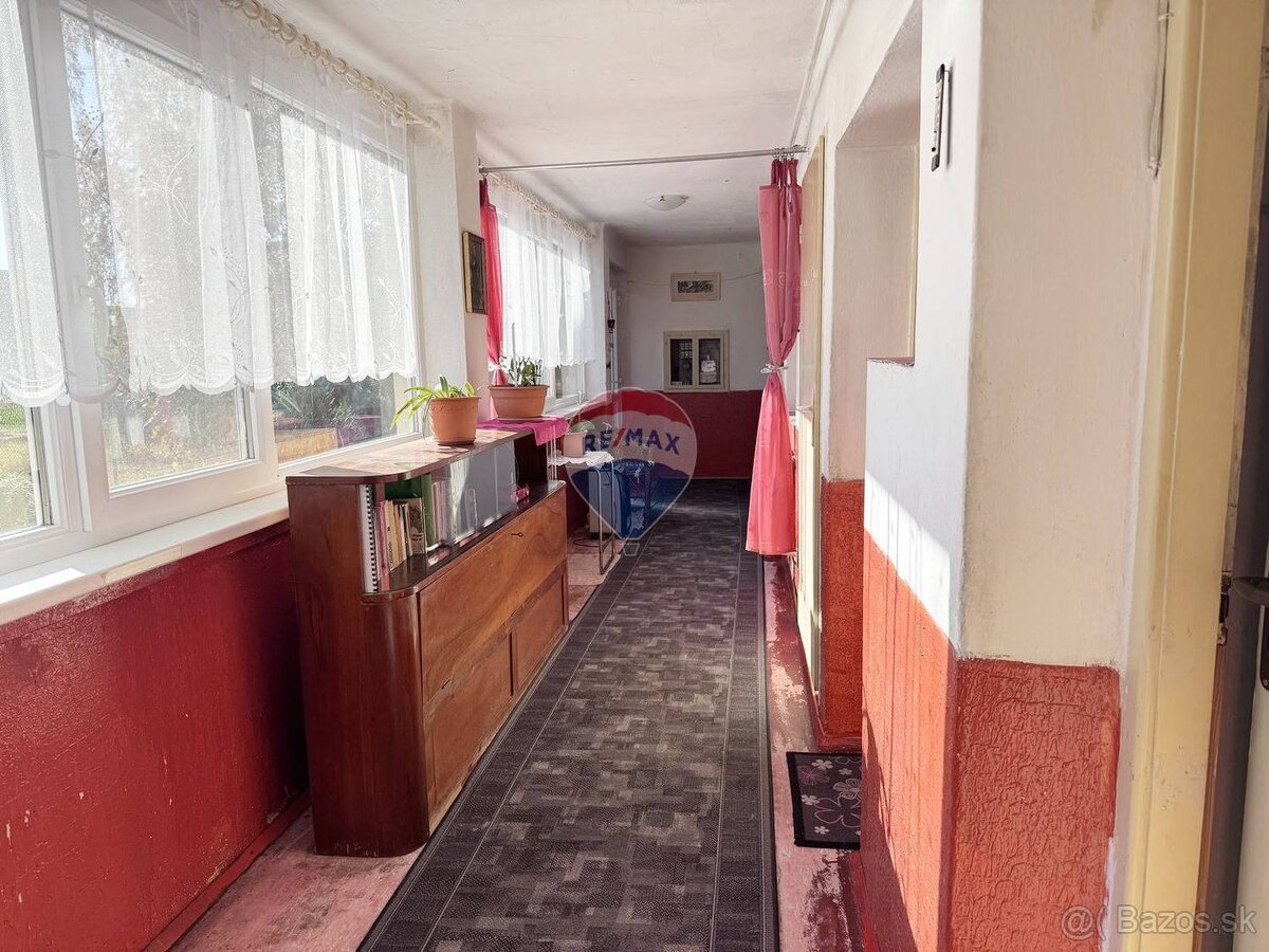 RE/MAX | Rodinný dom na predaj Šaľa-Veča s romantickým pozem - 7