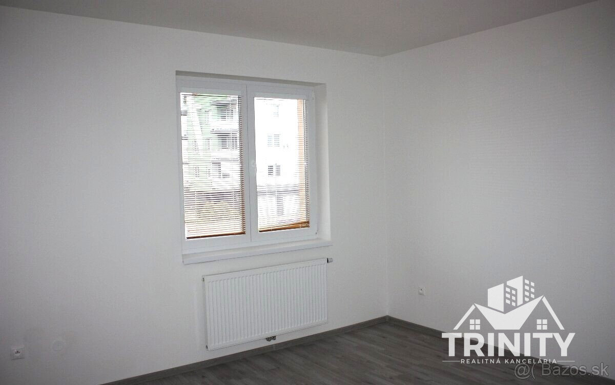 Prenájom 3-izbového bytu s balkónom na Andovskej ulici v mes - 7