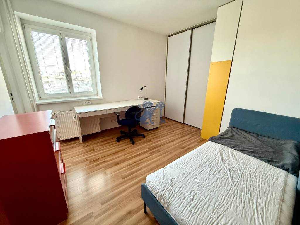 Na prenájom 3 izbový byt s balkónom, Svetlá ul. - 7