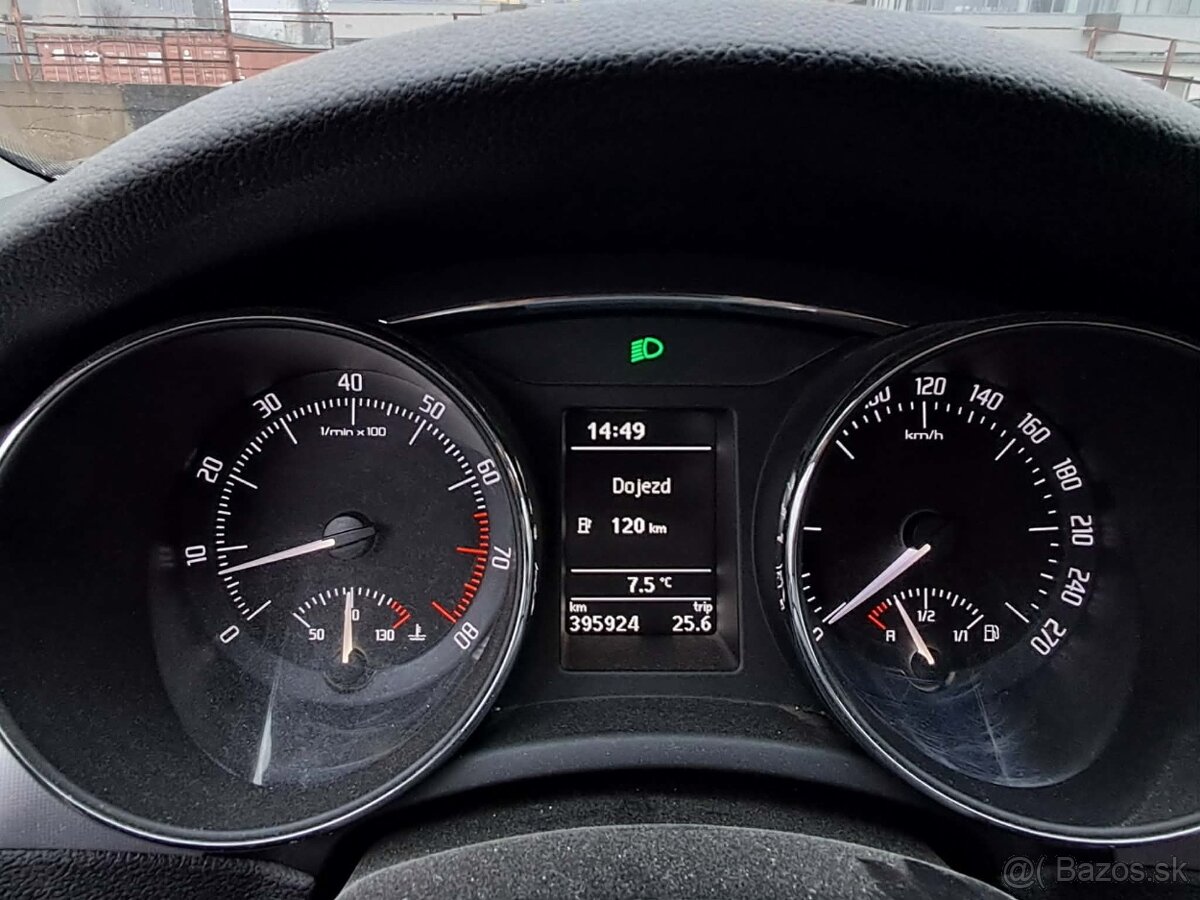 Škoda Superb 1.8tsi 118kw - 7