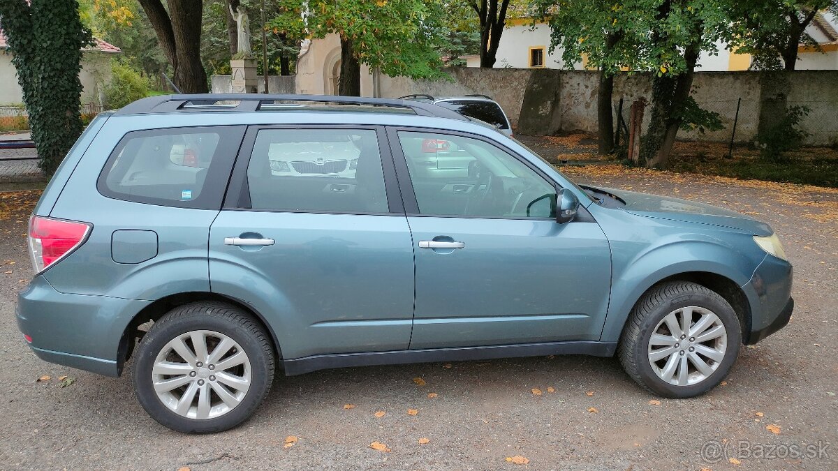 Subaru Forester 2.0 i 4wd - 7