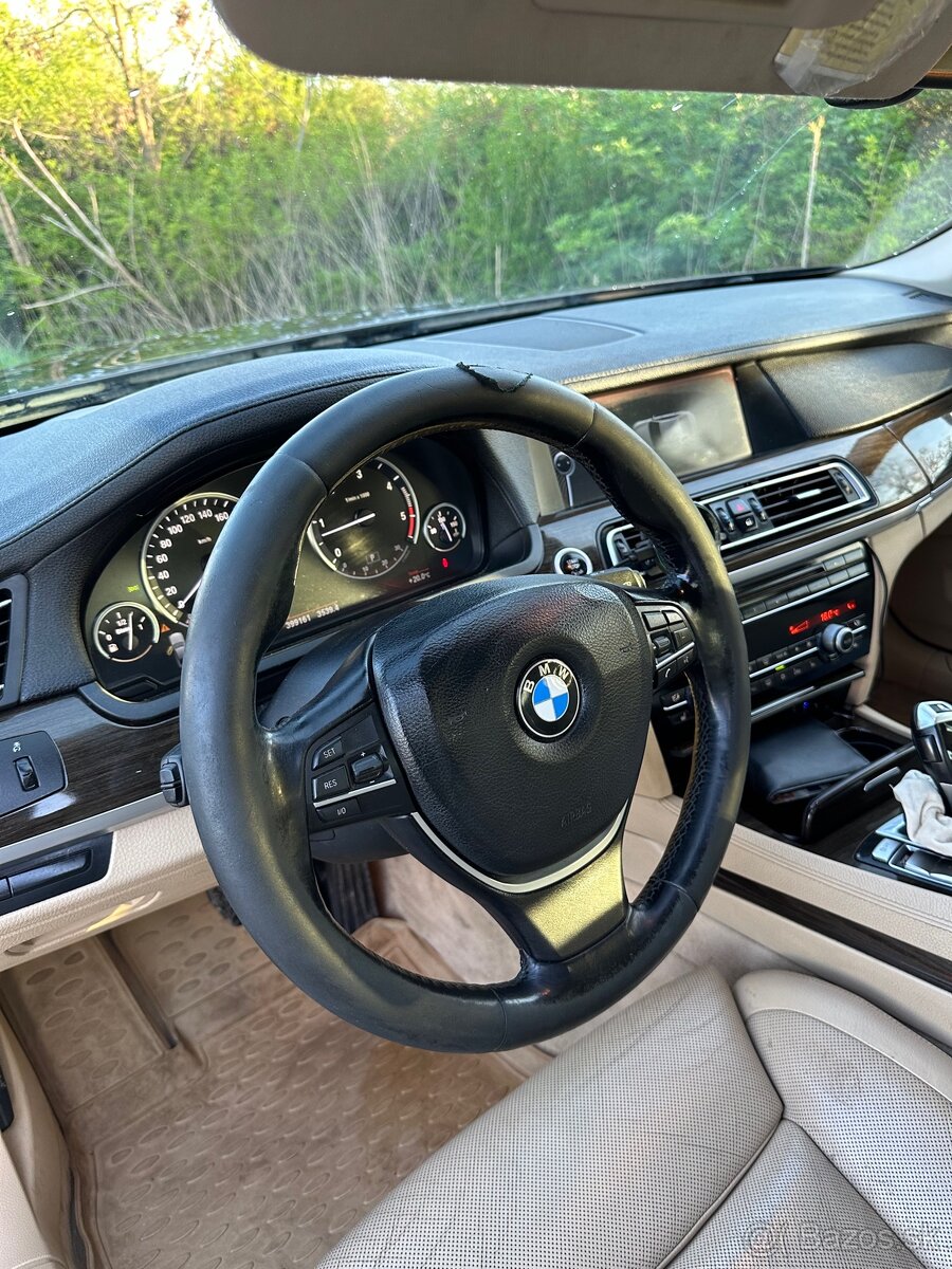 BMW f01 730d 180kw - 7