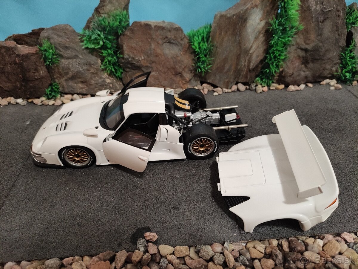 prodám model 1:18 porsche 911 GT1 1996 - 7