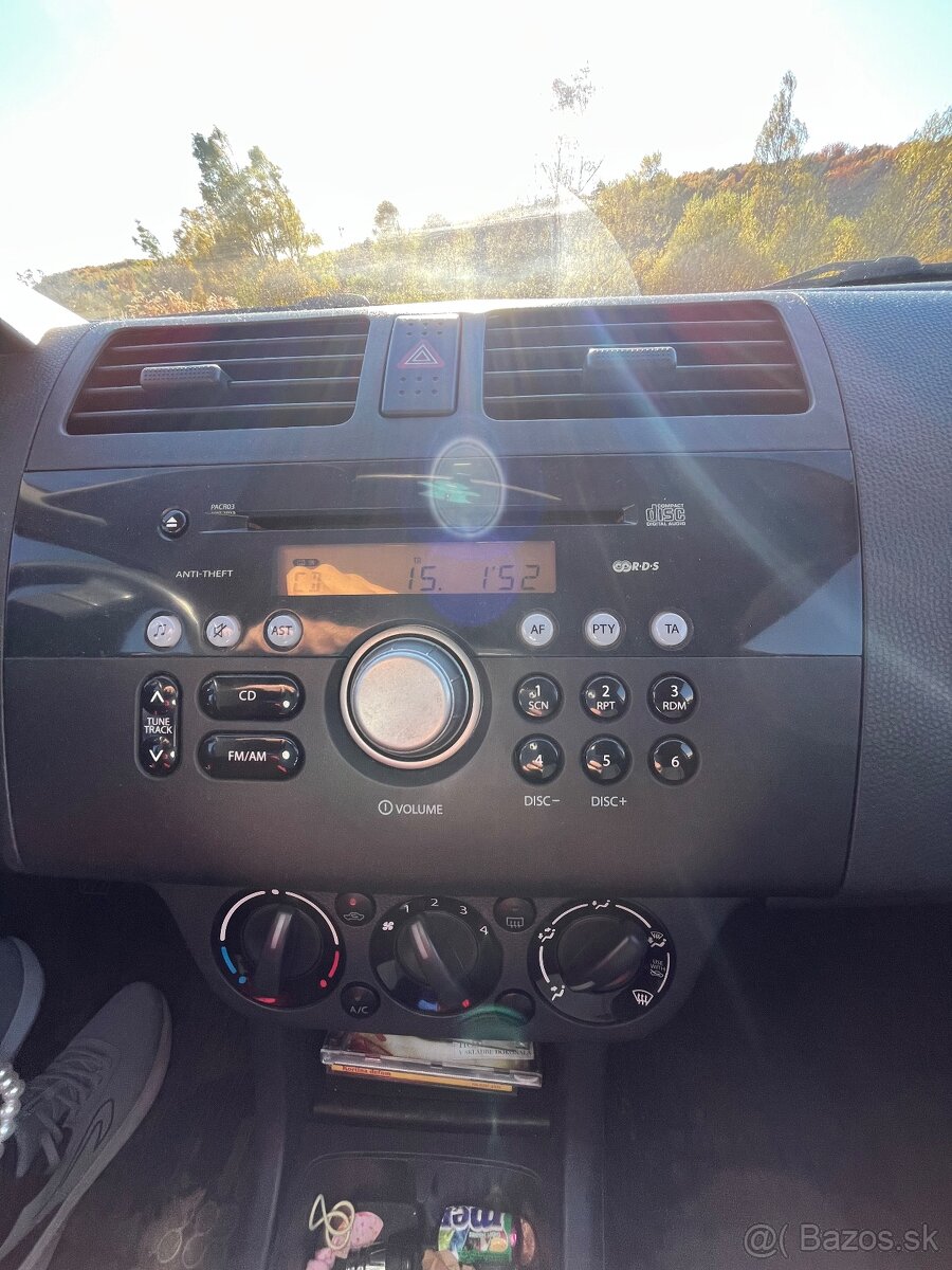 Suzuki Swift 1.3 4x4 - 7