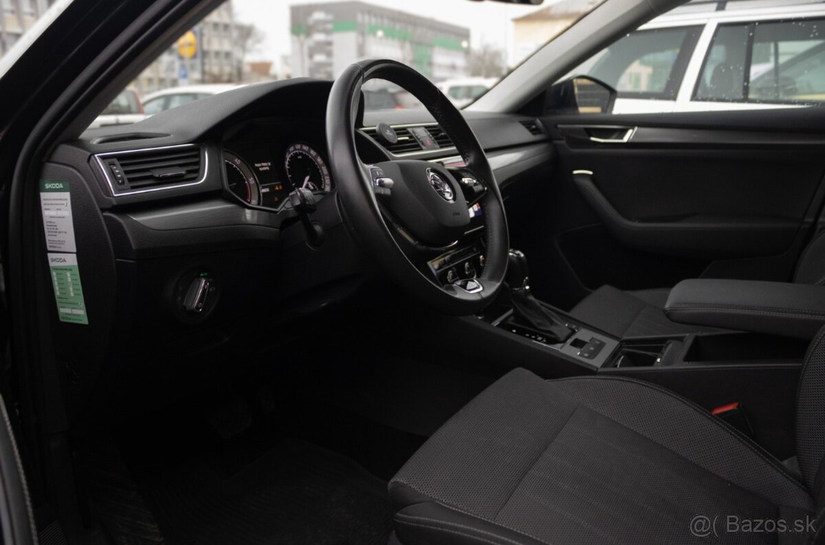 Škoda Superb Combi 2.0 TDI SCR Style 4x4 DSG - 7