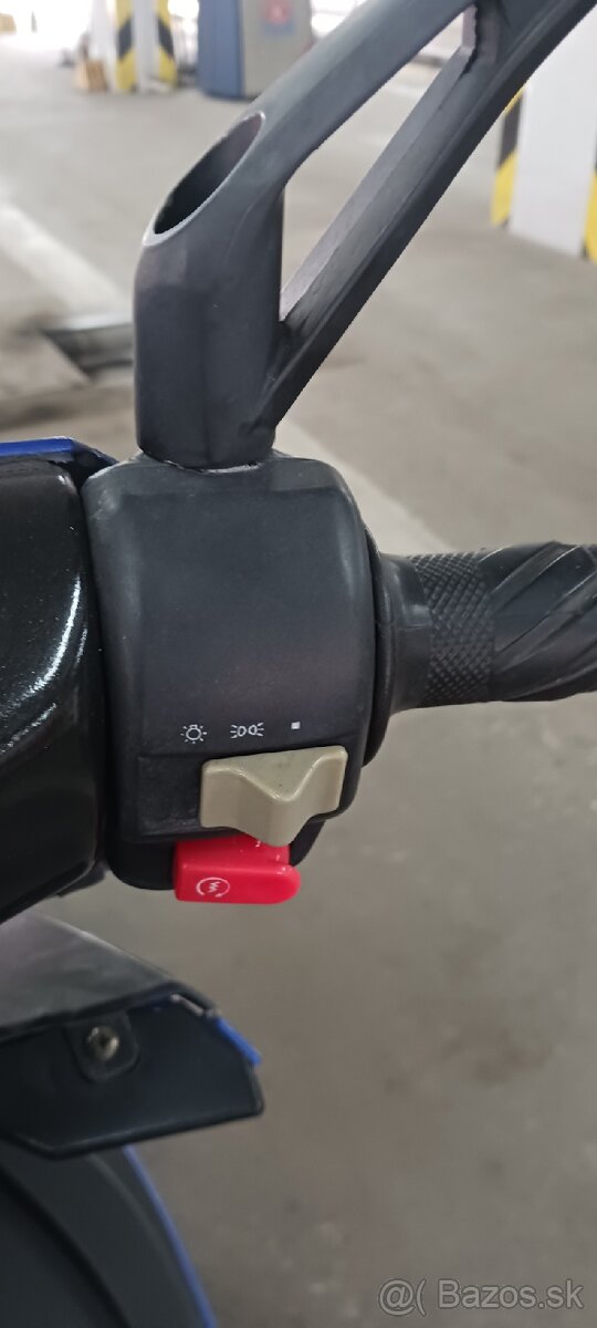 Skuter 125cm KEEWAY - 7