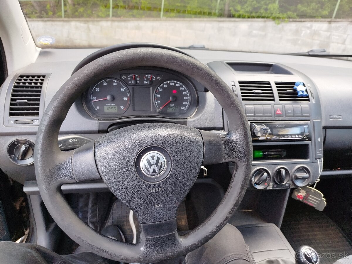 Volkswagen Polo - 7