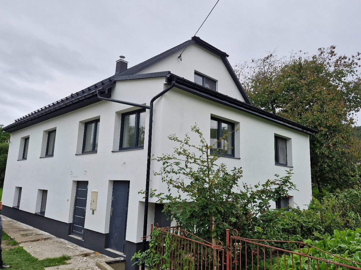 ZATEPLENIE DOMOV – FASÁDY NA KĽÚČ - 7