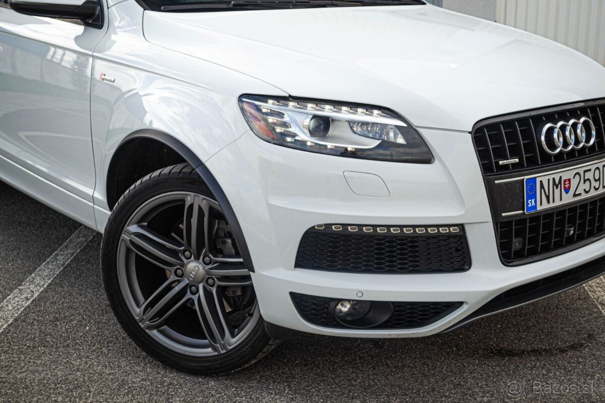 Audi Q7 3.0 Turbo Benzín Quattro 7Miest - 7