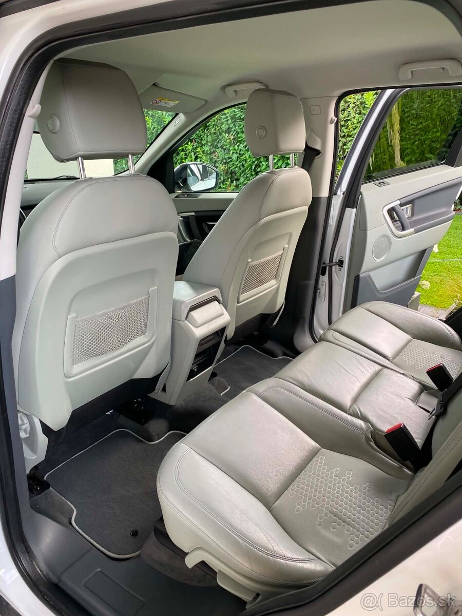 Land Rover Discovery Sport - 7