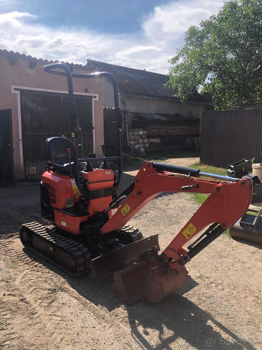 KUBOTA U10 bagr bez přesahu zádě - 7