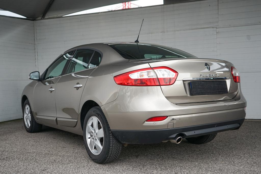 100- RENAULT Fluence 2010 benzín 1.6i 81kw - 7