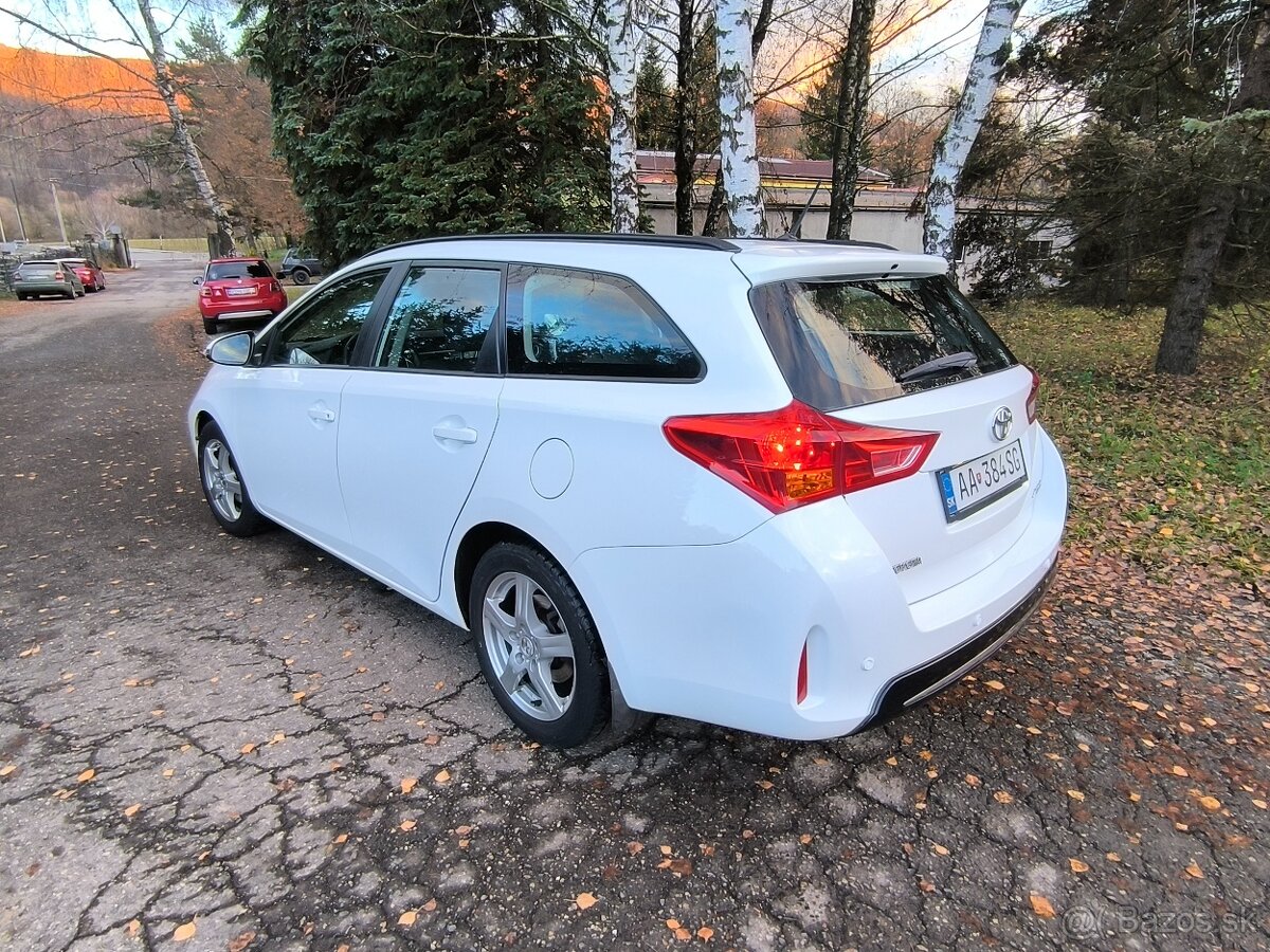 Toyota Auris Touring Sports 1.3 G - 7
