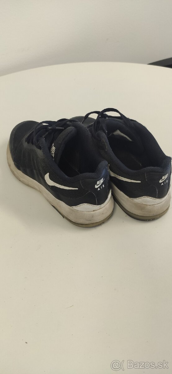 Predám kopačky NIKE (veľkosť 35) - 7
