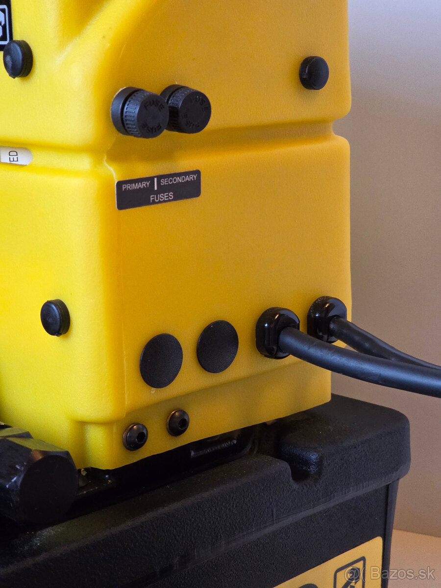 Enerpac PUJ-1200E – elektrické hydraulické čerpadlo 700 bar, - 7