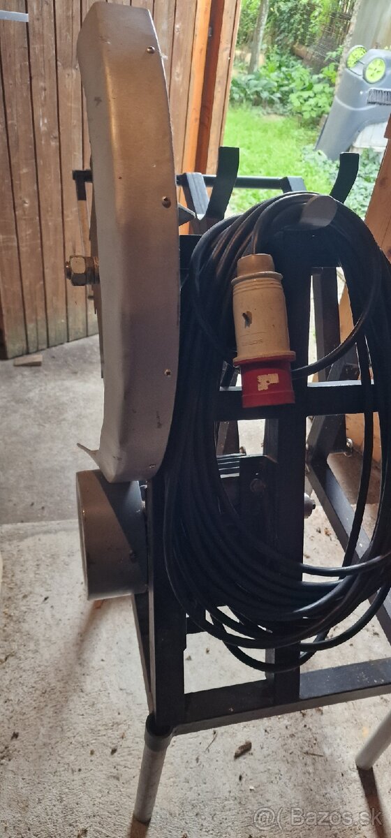 Predám kolískovu pílu na drevo / cirkulár - 7