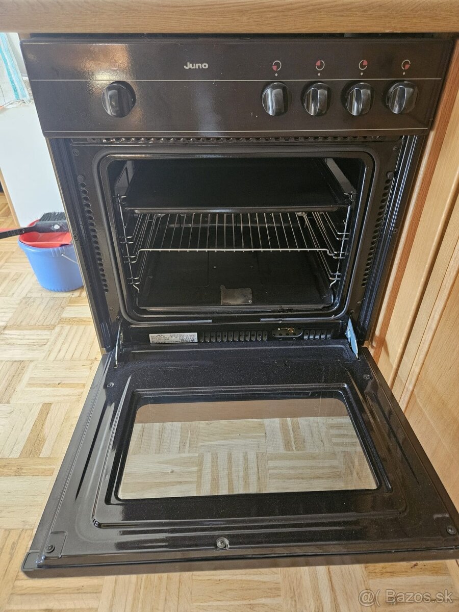 Masívna kuchynská linka z Nemecka so spotrebičmi - 7